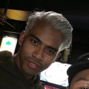 Meet your Posher, Johnson